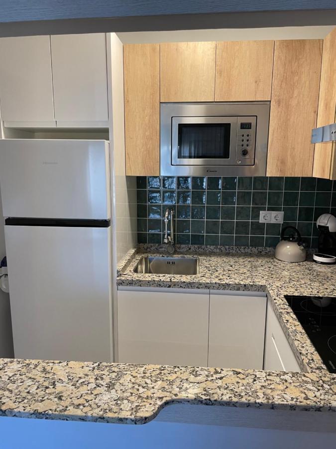 Apartamento Totalmente Reformado Con Piscina Y Jardines Al Lado De La Playa De La Carihuela Торремолінос Екстер'єр фото