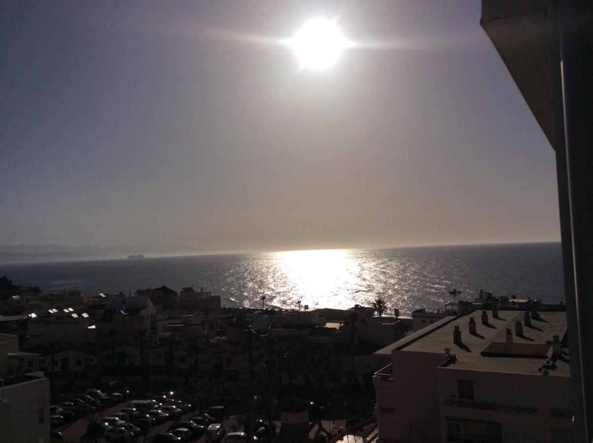 Apartamento Totalmente Reformado Con Piscina Y Jardines Al Lado De La Playa De La Carihuela Торремолінос Екстер'єр фото