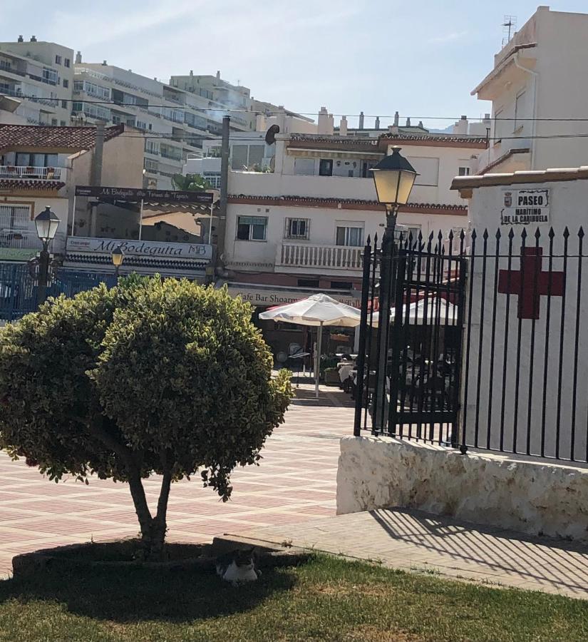Apartamento Totalmente Reformado Con Piscina Y Jardines Al Lado De La Playa De La Carihuela Торремолінос Екстер'єр фото